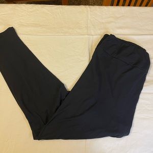 TC2 black leggings